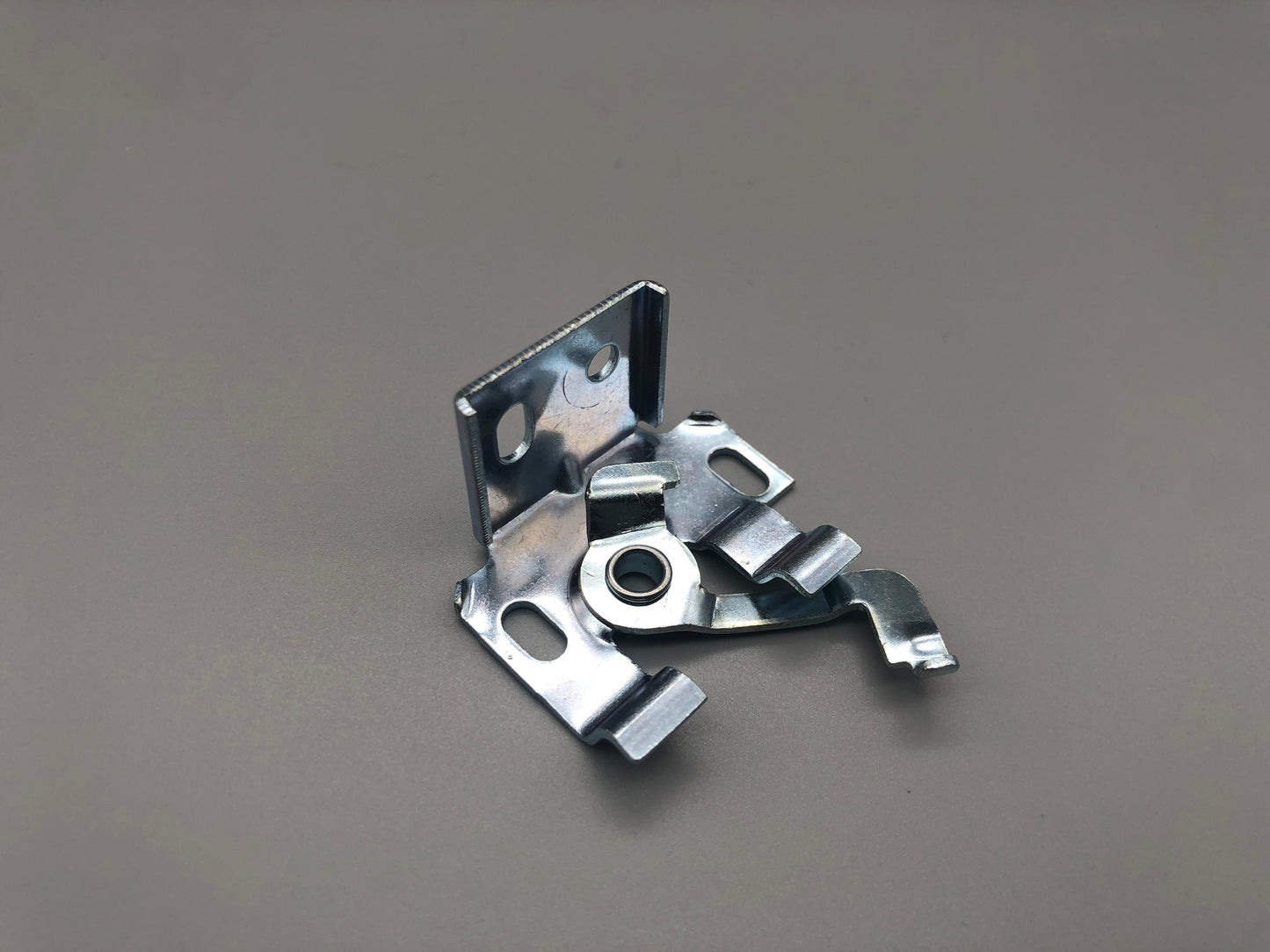Venetian Blinds Swivel Brackets - Pack of 3 - Parts4Blinds