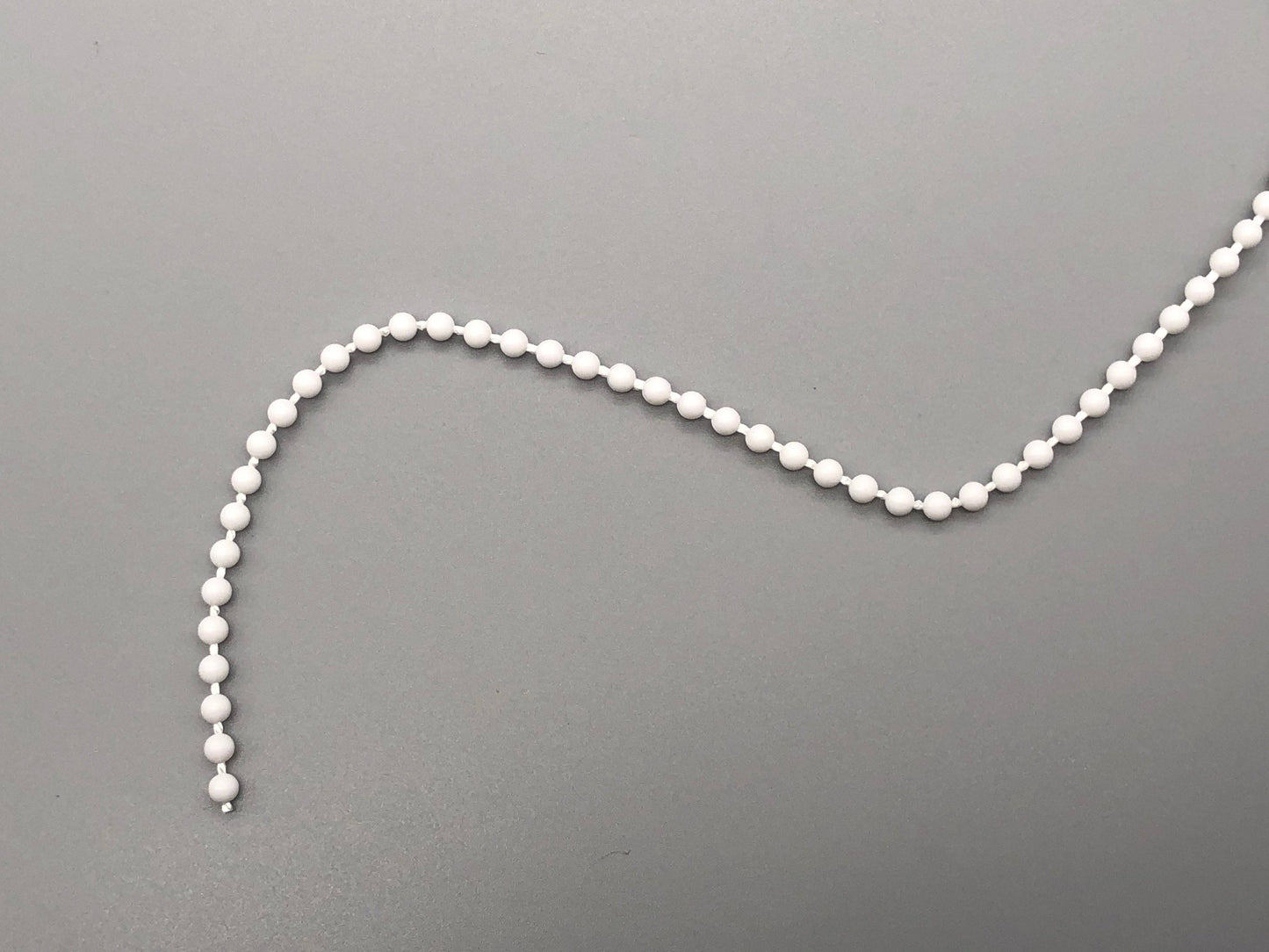 White Plastic Chain for Vertical Blinds - No.6 Bead Size: 3.2mnm + Free Connector - Parts4Blinds