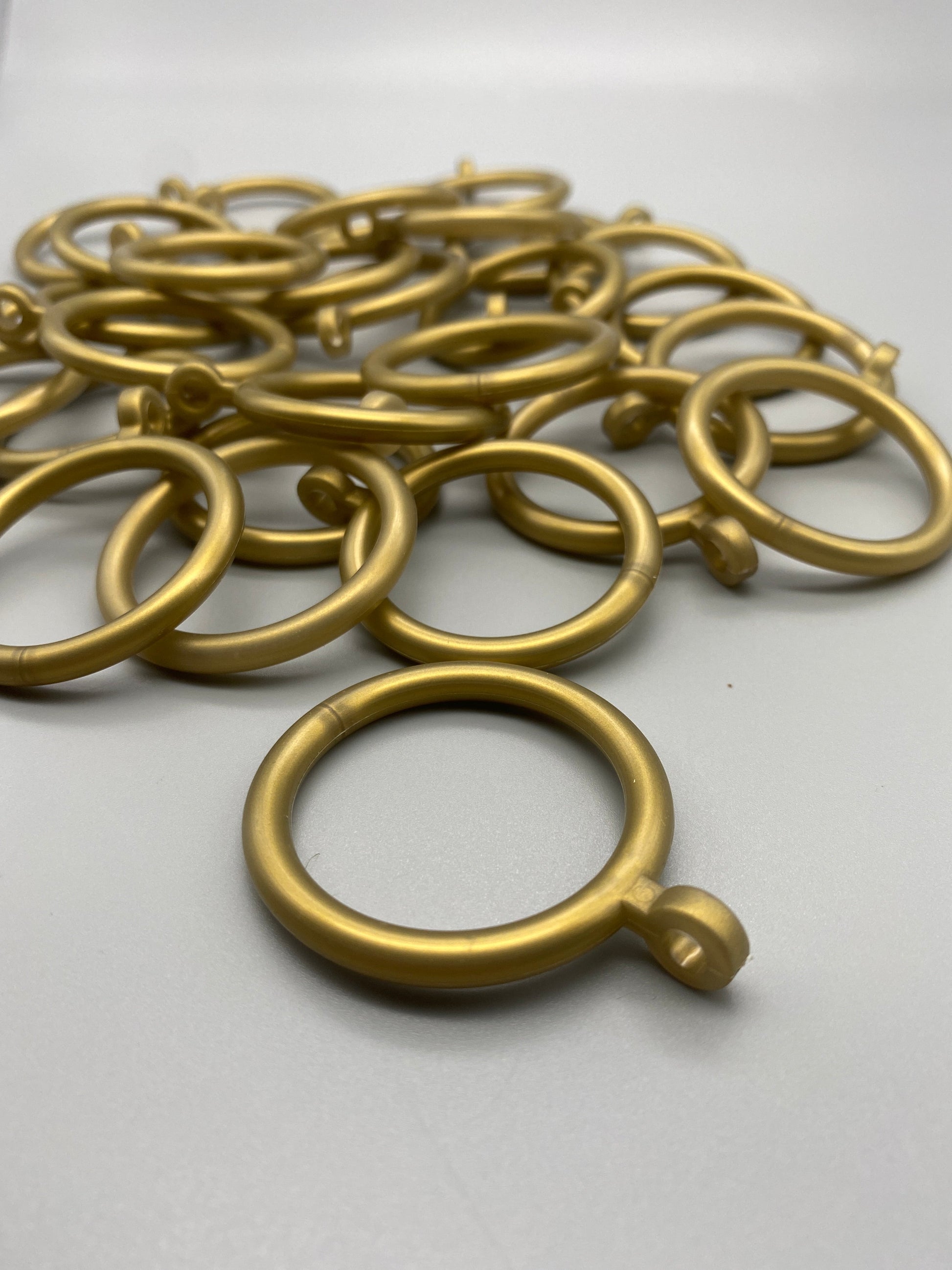 20x Plastic Pole Rings with Fixed Eyelet - For Poles Upto 20mm - Pack of 20pcs - Parts4Blinds
