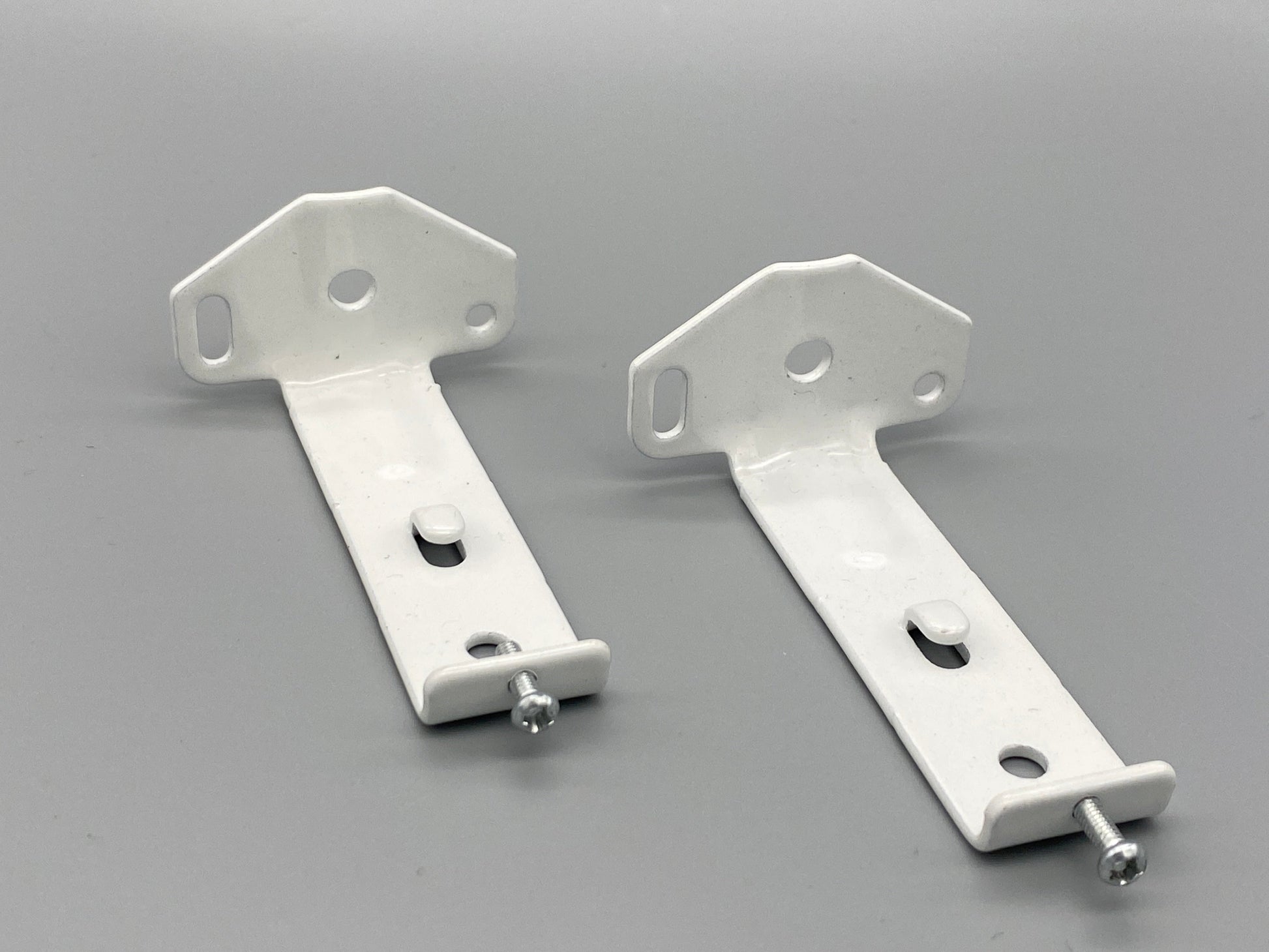 Extended White Bracket for Wall & Ceiling - 90mm Extension - Pack of 4 - Parts4Blinds