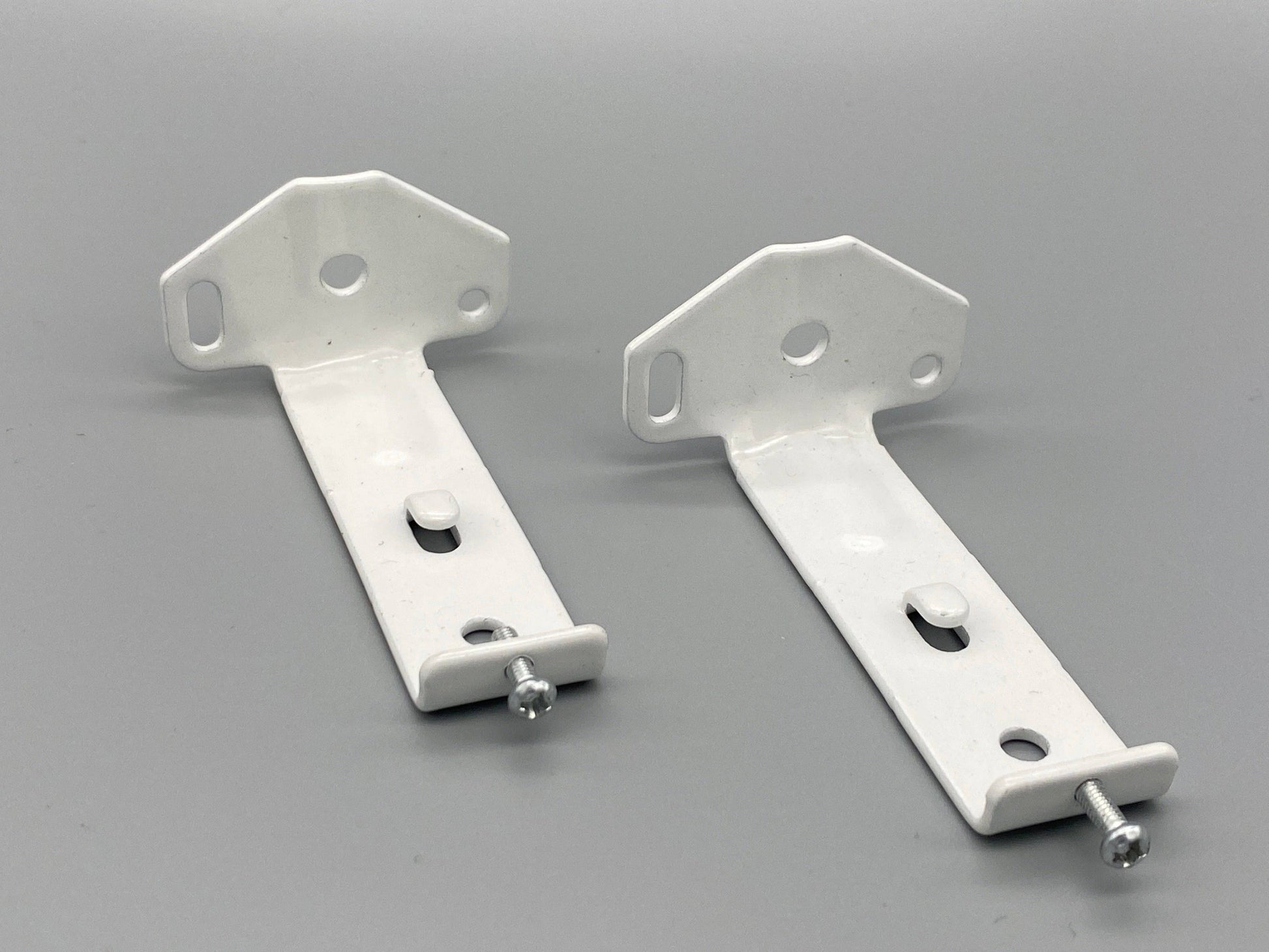 Extended White Bracket for Wall & Ceiling - 90mm Extension - Pack of 4 - Parts4Blinds