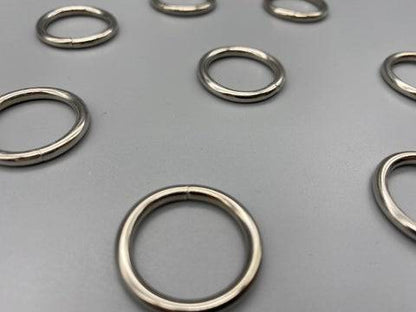 Curtain Rod/Pole Rings Brush Nickel - Inner Diameter 20mm - Solid - Pack of 25 - Parts4Blinds