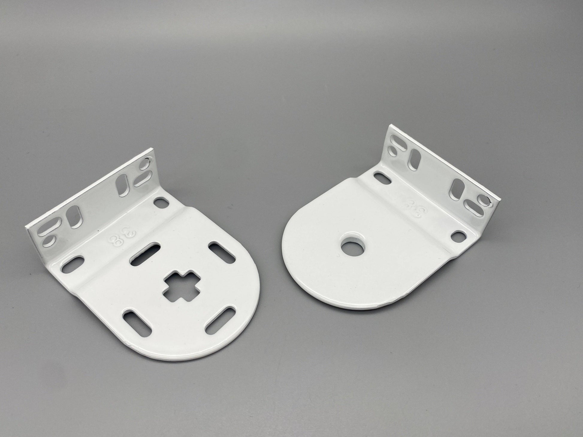 Pair of Replacement Roller Blinds Brackets Set - Metal Brackets - for 38mm System - Parts4Blinds