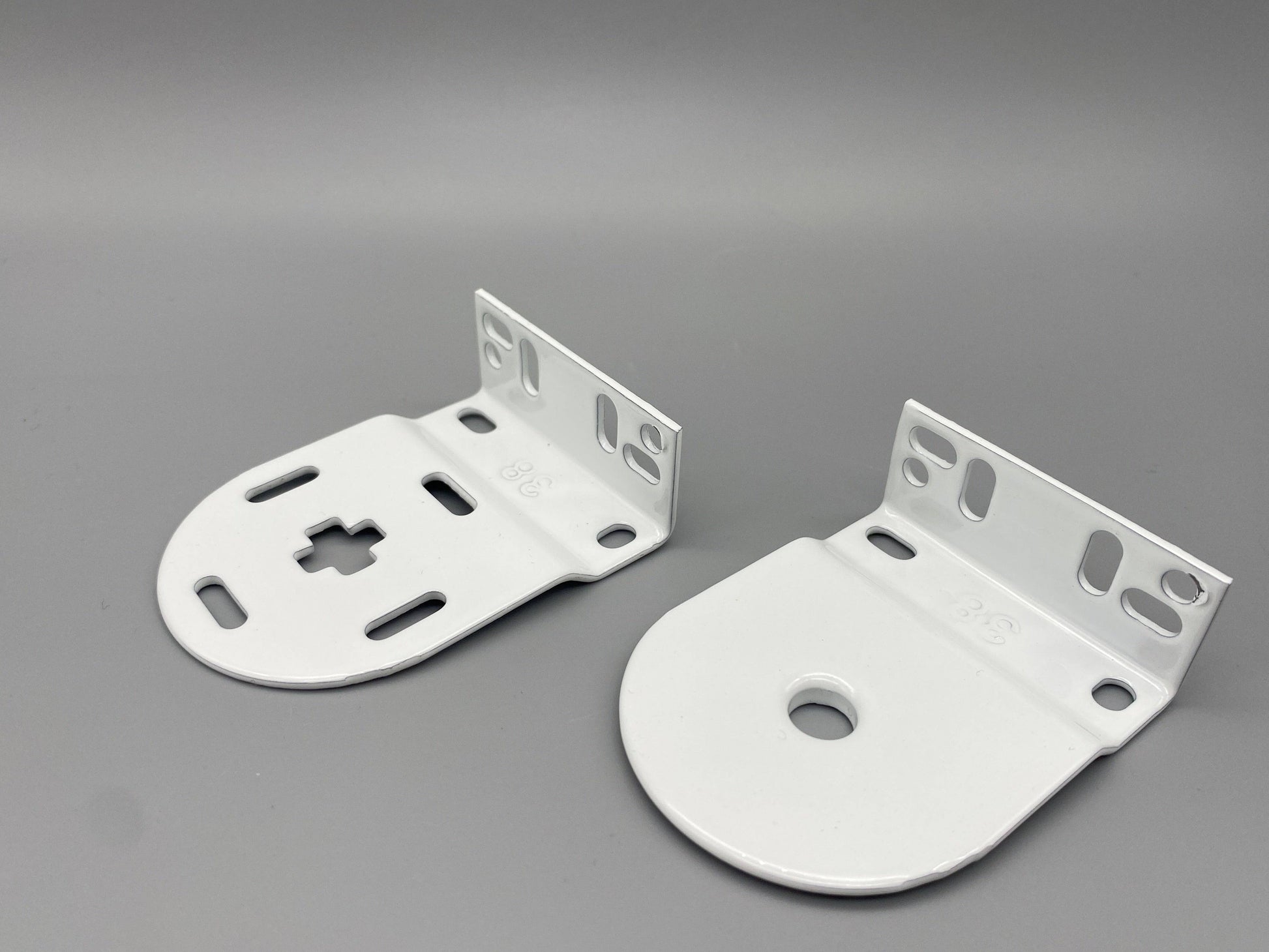 Pair of Replacement Roller Blinds Brackets Set - Metal Brackets - for 38mm System - Parts4Blinds