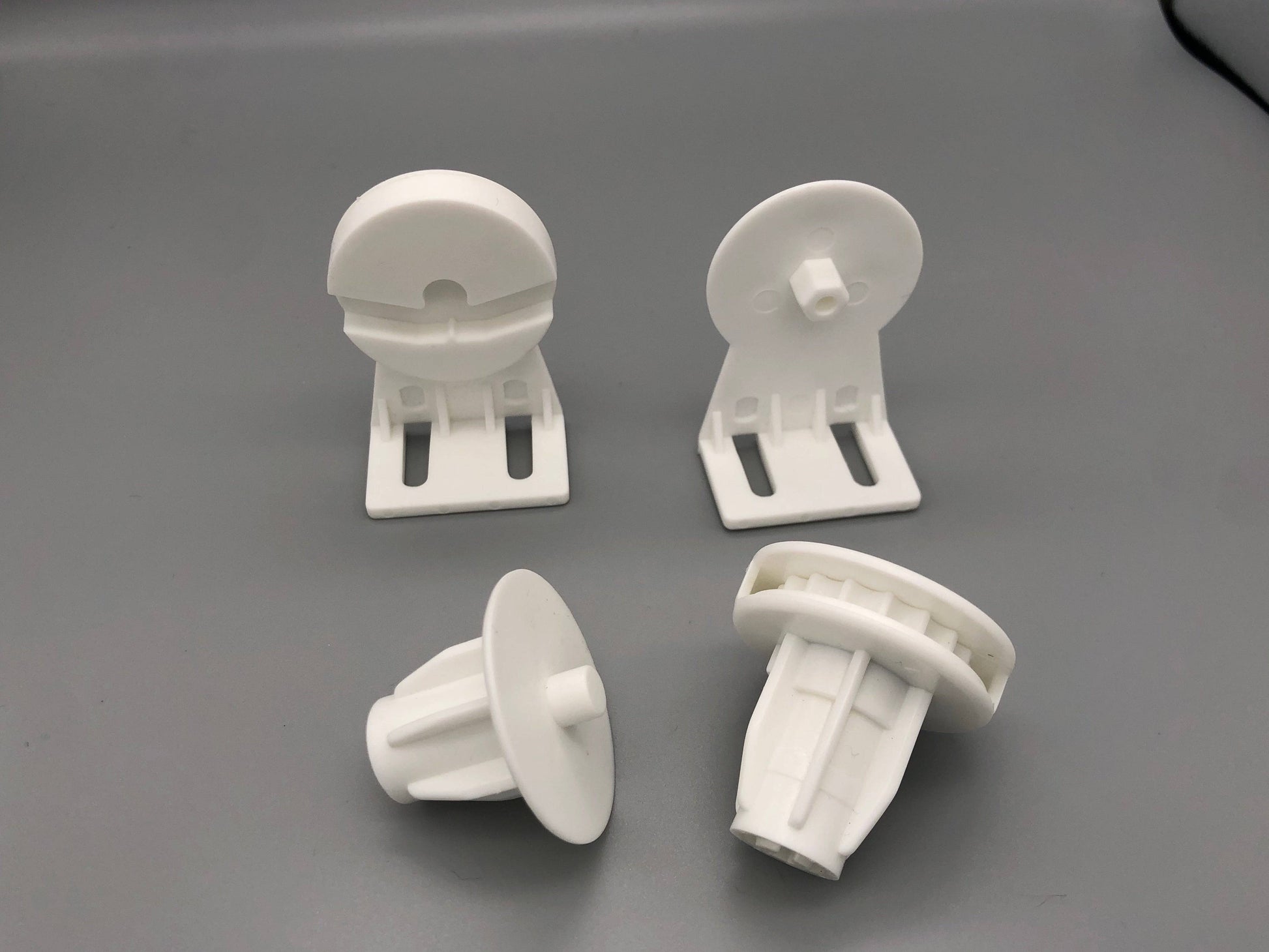 25mm Roller Blinds Sidewinder with Brackets - Set - Parts4Blinds