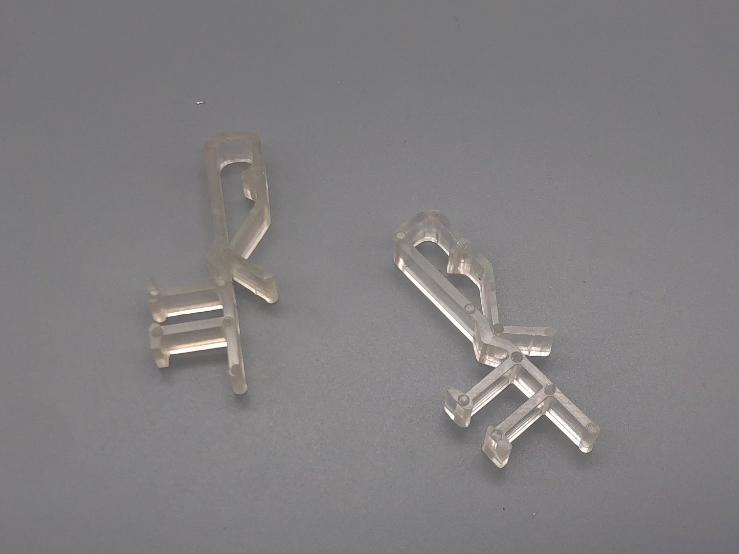 Plastic Valance Clip for Venetian Blinds - Clip On Type - Pack of 4 - Parts4Blinds