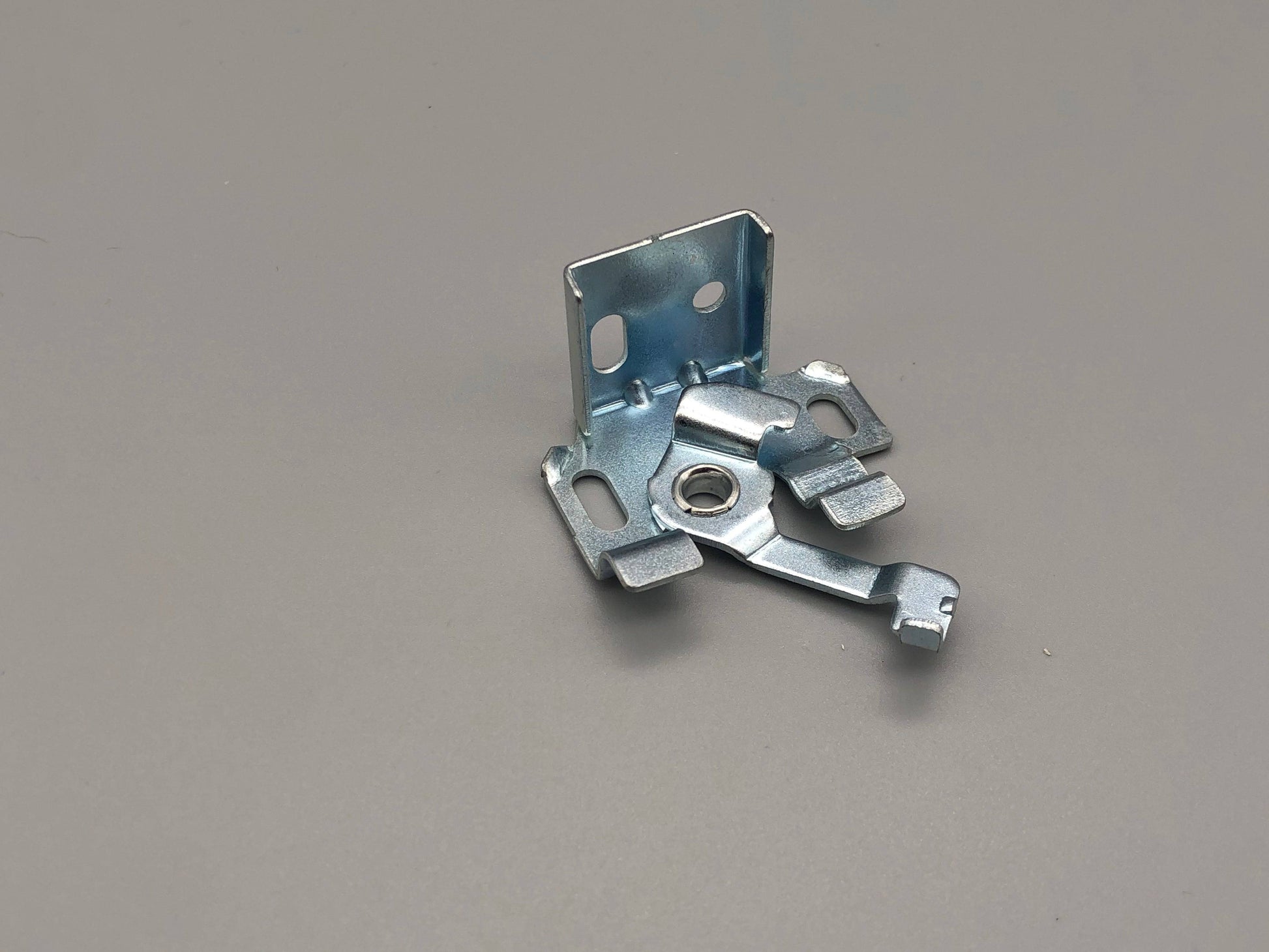 Venetian Blinds Swivel Brackets - Pack of 3 - Parts4Blinds